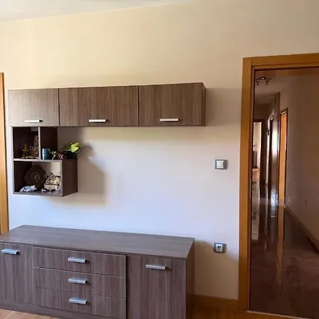 Spacious Modern Centre Daire Filibe