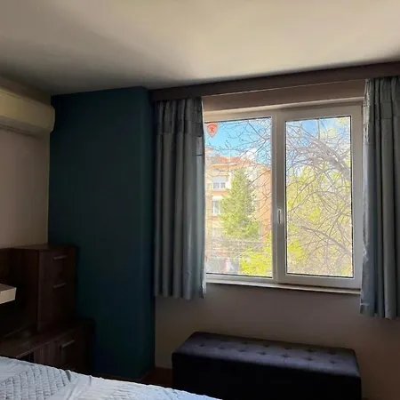 Spacious Modern Centre Daire *